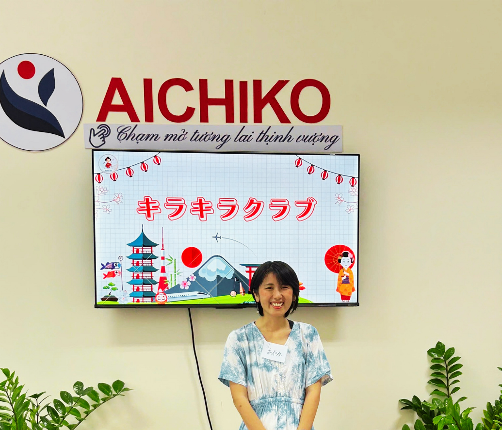 AI LÀ NGƯỜI DẪN DẮT CLB TIẾNG NHẬT KIRAKIRA?