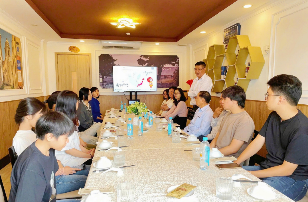 Chặng khởi hành đầy cảm xúc với Aichiko
