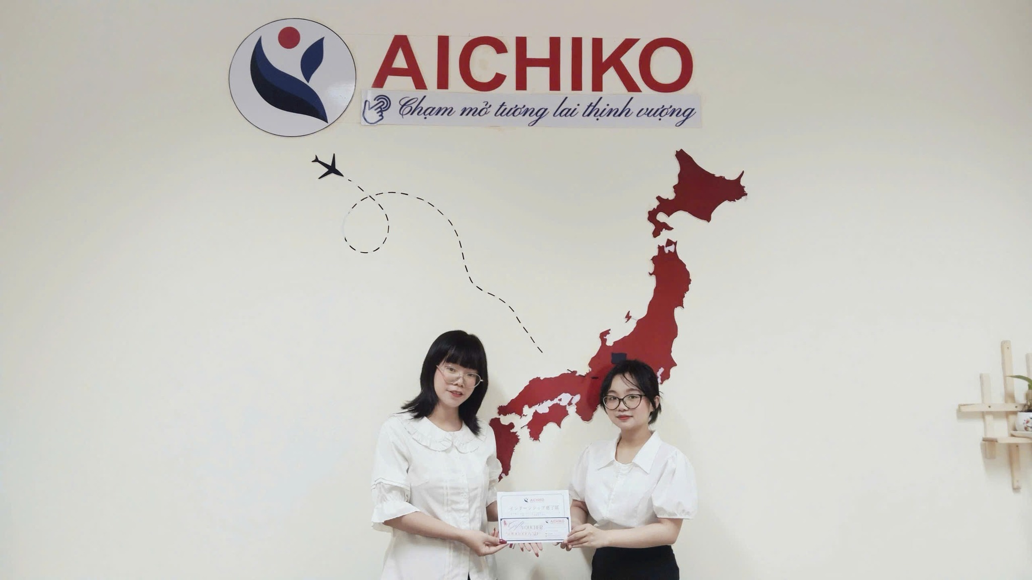 Xây dựng kỹ năng giao tiếp và hiểu biết văn hóa